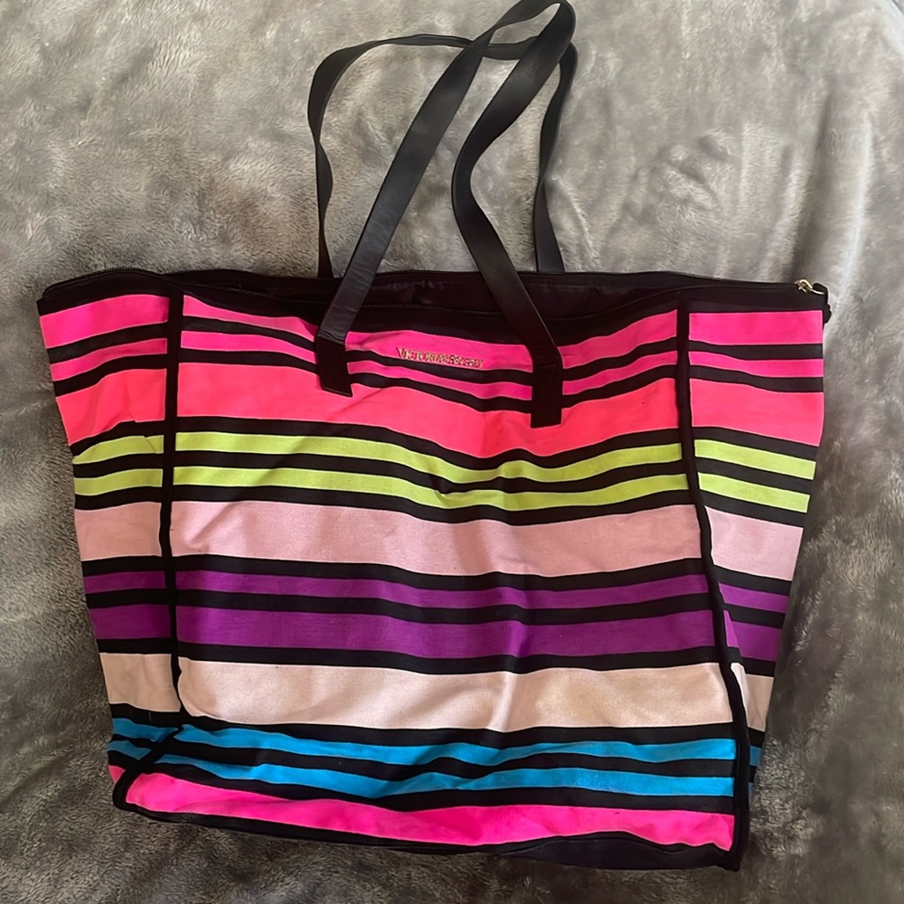 Victoria’s Secret tote